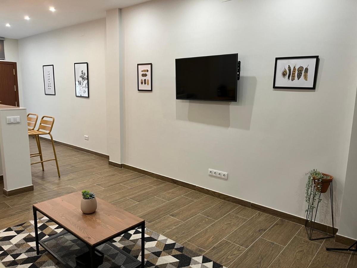 Acogedor Apartamento En La Buhaira セビリア エクステリア 写真